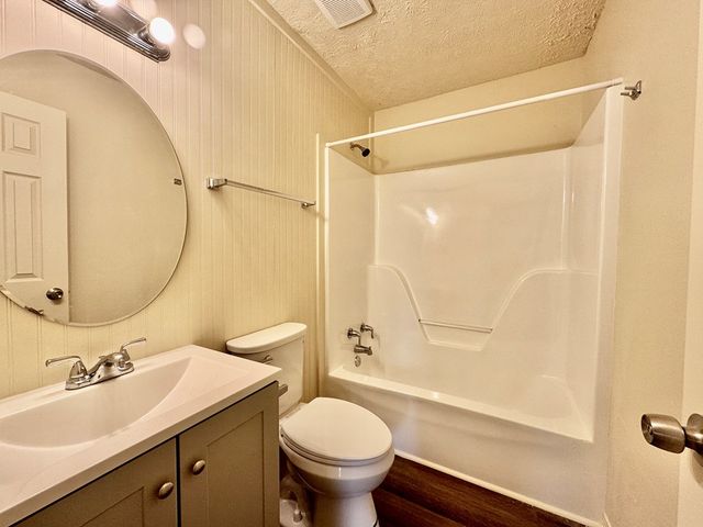 107 Mountain View Court, Hamilton, GA 31811
