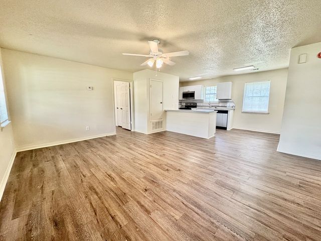107 Mountain View Court, Hamilton, GA 31811