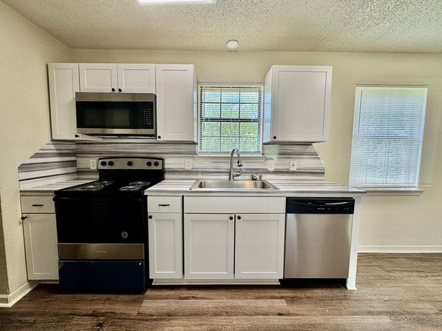 107 Mountain View Court, Hamilton, GA 31811