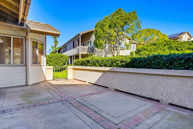 73 Via Casitas, Bonsall, CA 92003