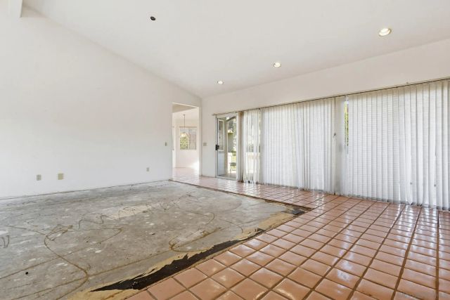 73 Via Casitas, Bonsall, CA 92003