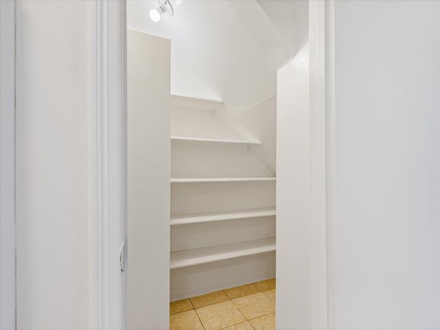 15002 Trowbridge Court, Houston, TX 77062