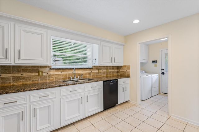 15002 Trowbridge Court, Houston, TX 77062