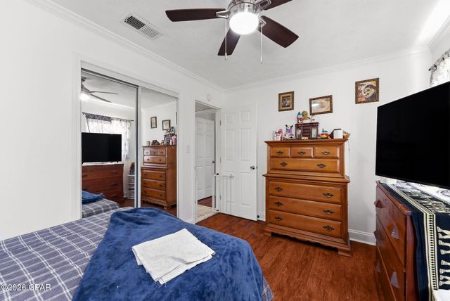 617 N 9th Plaza, Panama City, FL 32404