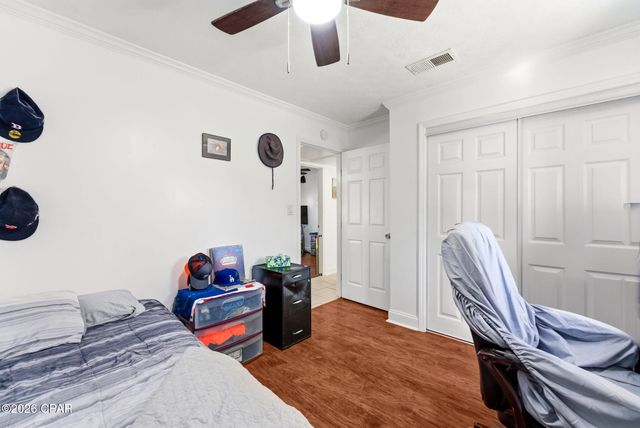 617 N 9th Plaza, Panama City, FL 32404