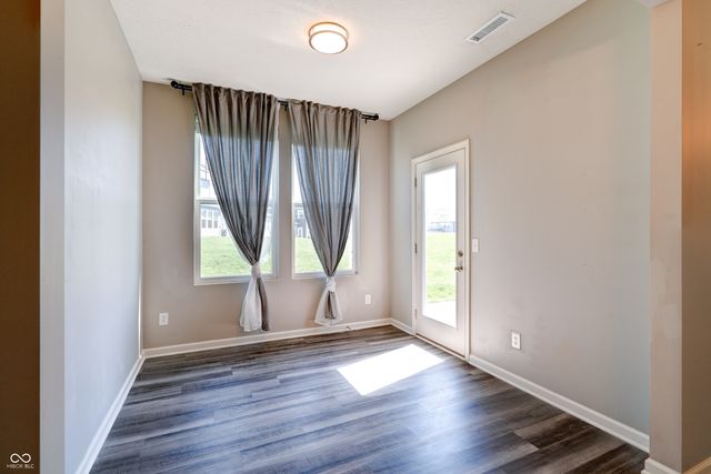 13501 Dewpoint Lane, Fishers, IN 46037