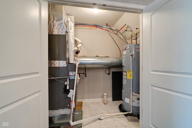 13501 Dewpoint Lane, Fishers, IN 46037