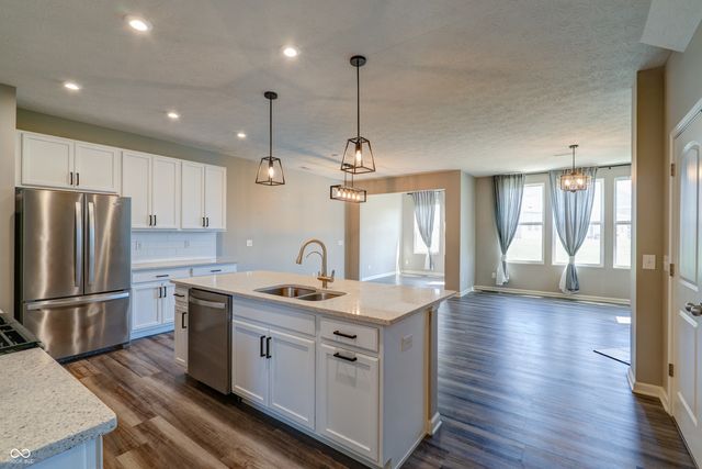 13501 Dewpoint Lane, Fishers, IN 46037