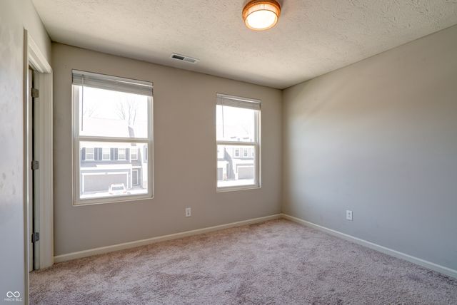 13501 Dewpoint Lane, Fishers, IN 46037