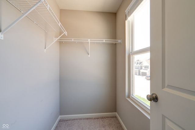 13501 Dewpoint Lane, Fishers, IN 46037