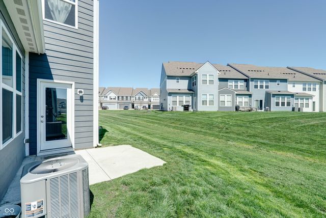 13501 Dewpoint Lane, Fishers, IN 46037