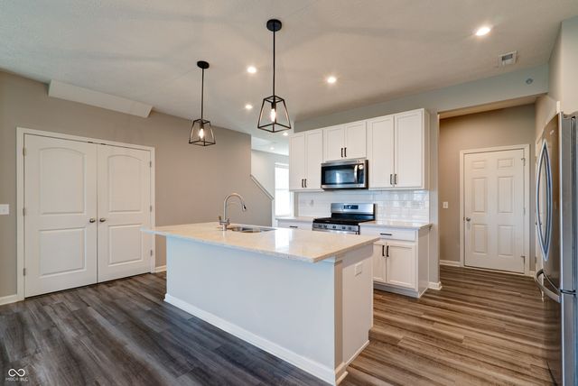 13501 Dewpoint Lane, Fishers, IN 46037