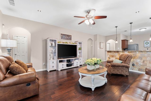 532 Bailer Drive, Crowley, TX 76036