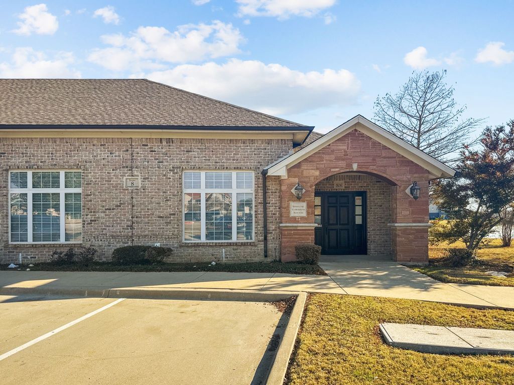 860 Hebron Parkway 804, Lewisville, TX 75057