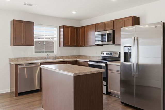 2757 Thornton Grove Blvd Apt 147, Nashville, TN 37207