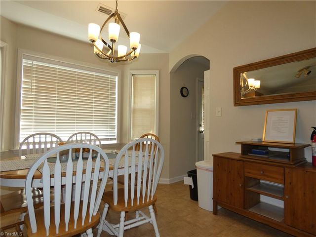 4221 Salem Landing Court, Winston-salem, NC 27101