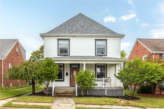 112 Cherry Ave, Houston, PA 15342