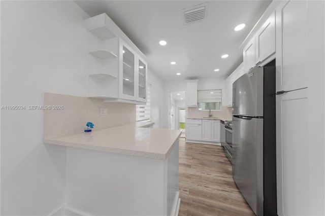 5727 SW 3rd St 0, Miami, FL 33144