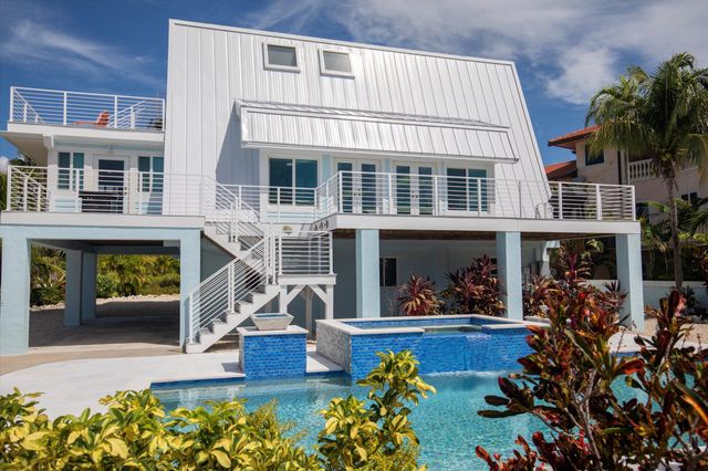 680 Cruikshank, Summerland Key, FL 33042