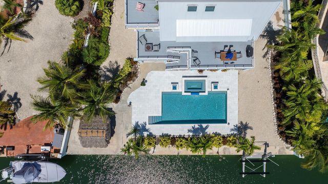 680 Cruikshank, Summerland Key, FL 33042