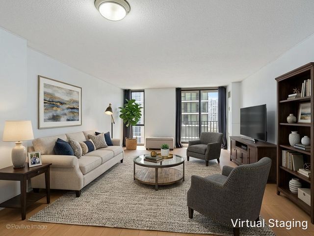 70 W Huron Street 605, Chicago, IL 60654