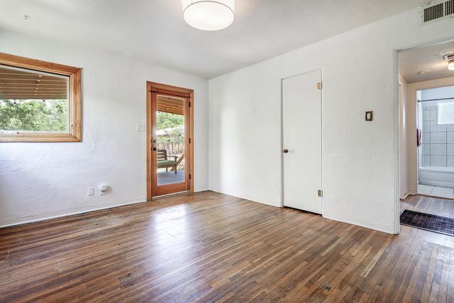 2201 Milton Court NW, Albuquerque, NM 87104