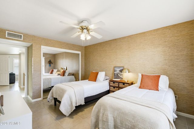 21614 N 142ND Drive, Sun City West, AZ 85375