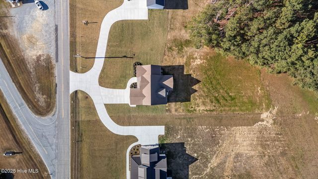 2568 Lassiter Road, Four Oaks, NC 27524