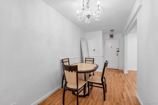 140-18 Burden Crescent 305, Briarwood, NY 11435