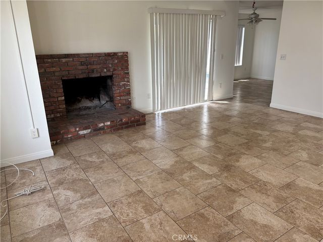 2501 FLORIDA Street 1, Huntington Beach, CA 92648