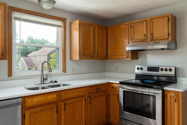 95 Highmeadows Circle, Powell, OH 43065