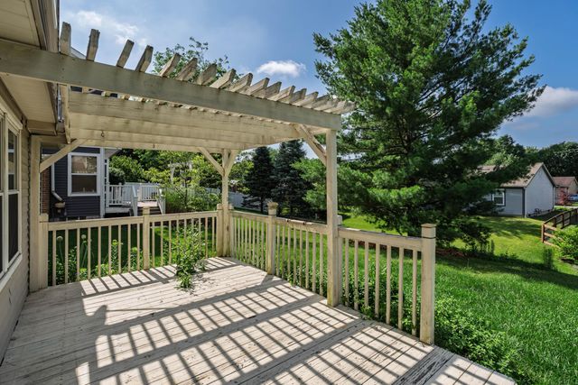 95 Highmeadows Circle, Powell, OH 43065