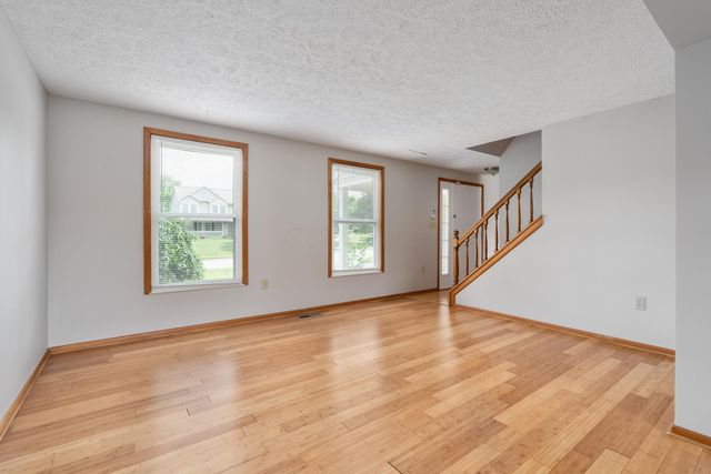 95 Highmeadows Circle, Powell, OH 43065