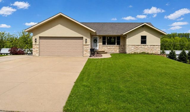 201 Cody Drive, Beaver Dam, WI 53916