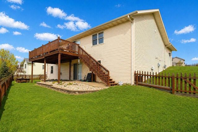 201 Cody Drive, Beaver Dam, WI 53916
