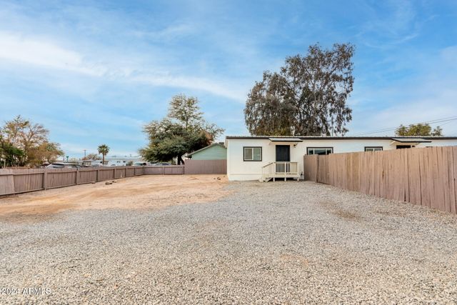 204 E BASELINE Road, Buckeye, AZ 85326