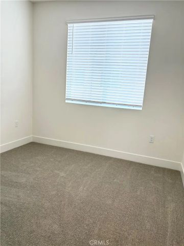 7268 Ellington Dr, Huntington Beach, CA 92647
