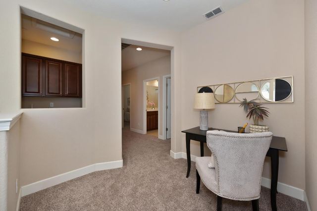 908 Lyon Pl, Roseville, CA 95747