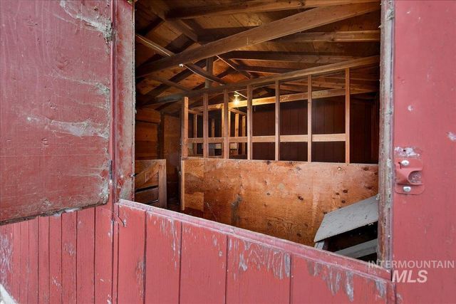 1124 E Lewis Ln, Nampa, ID 83686