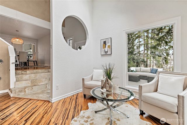 7643 129th Avenue SE, Newcastle, WA 98056