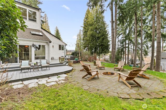 7643 129th Avenue SE, Newcastle, WA 98056