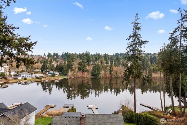 7643 129th Avenue SE, Newcastle, WA 98056