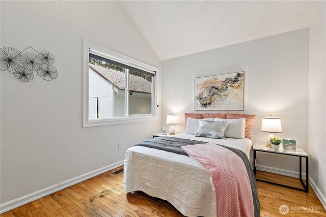 7643 129th Avenue SE, Newcastle, WA 98056