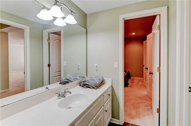 3119 NW 86th Street, Kansas City, MO 64154