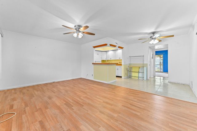 259 Newport P, Deerfield Beach, FL 33442