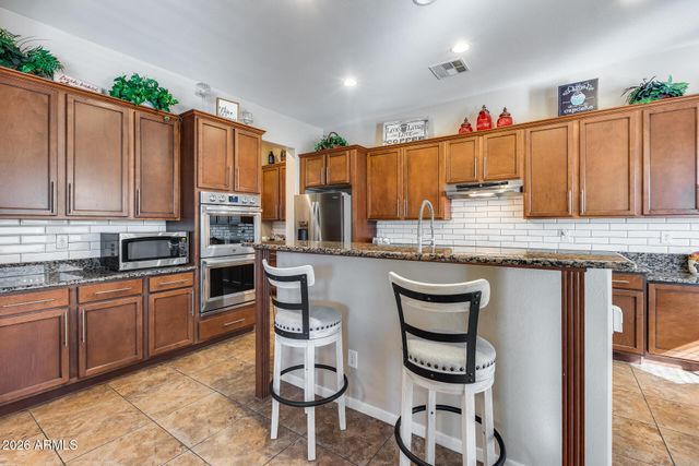 3541 E SHANNON Street, Gilbert, AZ 85295