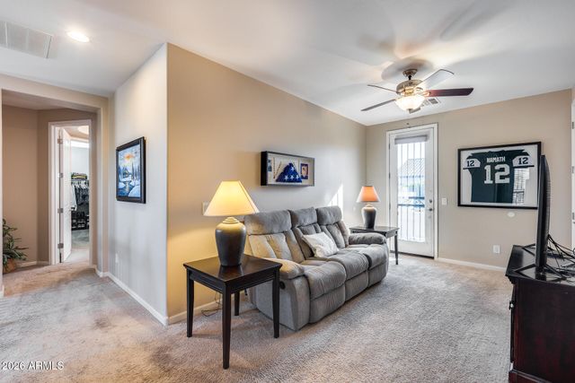 3541 E SHANNON Street, Gilbert, AZ 85295