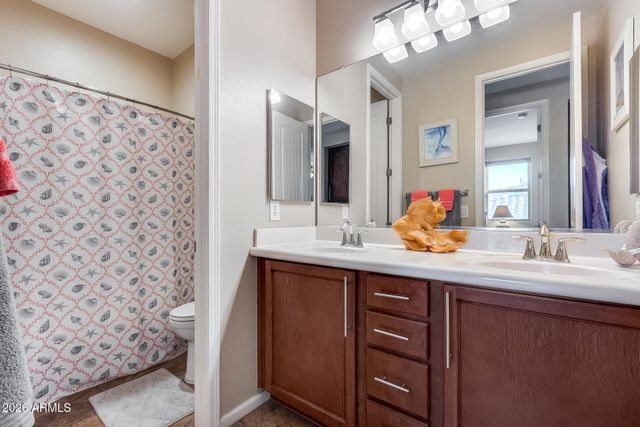 3541 E SHANNON Street, Gilbert, AZ 85295