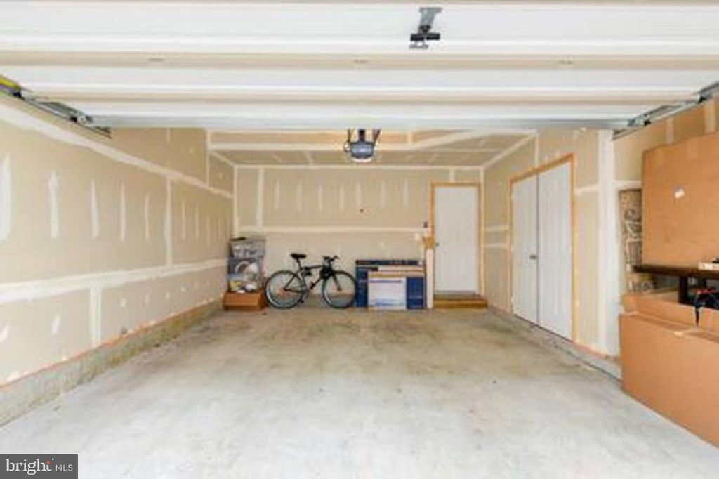 3716 FOOTE STREET NE, Washington, DC 20019