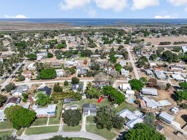 416 Deane Duff Street, Clewiston, FL 33440